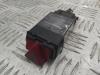 Кнопка аварийной сигнализации (аварийки) Audi A4 B5 (1994-2001) Артикул 55369873 - Фото #1