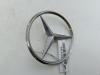Эмблема Mercedes W203 (C) Артикул 54121060 - Фото #1