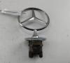 Эмблема Mercedes C-Class W203 (2000-2006) Артикул 55360956 - Фото #1