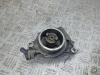 Насос вакуумный Opel Omega B (1994-2003) Артикул 54904466 - Фото #1