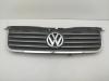 Решетка радиатора Volkswagen Passat B5+ (GP) Артикул 55086637 - Фото #1