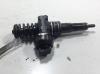 Форсунка топливная Volkswagen Passat B5 Артикул 55067353 - Фото #1